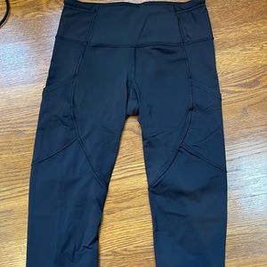 Lululemon tights 17” size 8